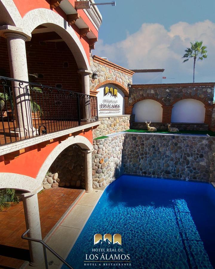 Hotel Real De Los Alamos Bagian luar foto